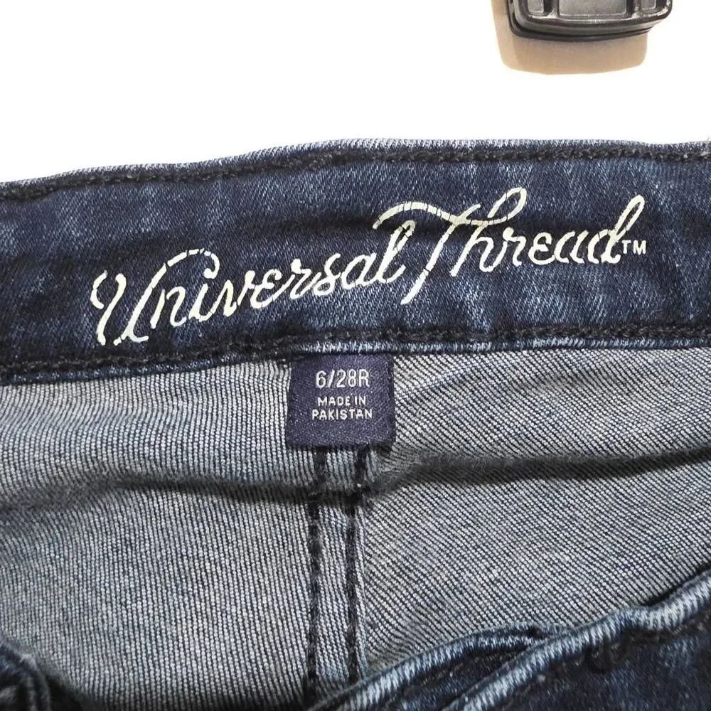 Universal Thread Mid Rise Skinny Distressed Jeans 6/28R - Picture 8 of 12